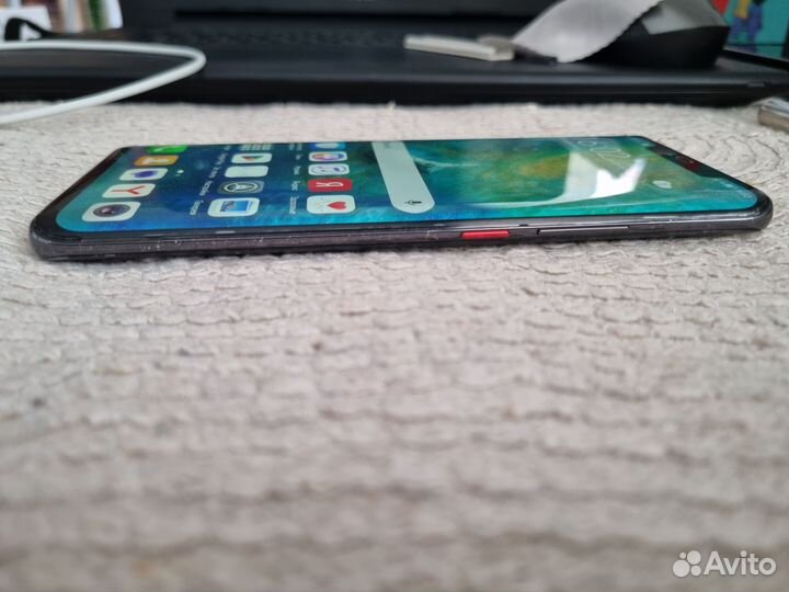 HUAWEI Mate 20 Pro, 6/128 ГБ