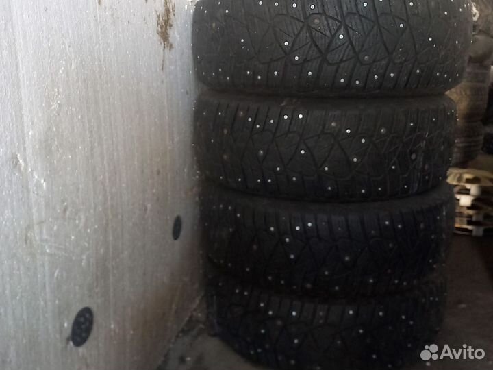 Goodyear Ultragrip 600 205/60 R16