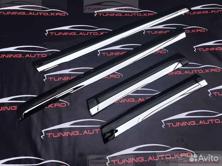 Молдинги дверей Toyota Land Cruiser Prado 150 E265