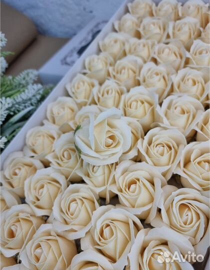 Мыльные розы в коробке