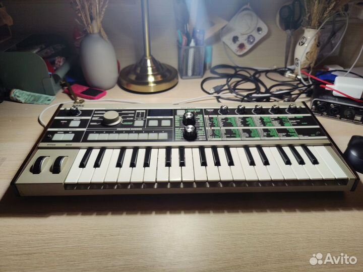 Синтезатор korg microkorg