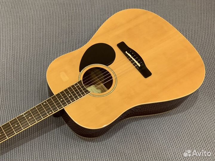 Гитара Greg Bennett