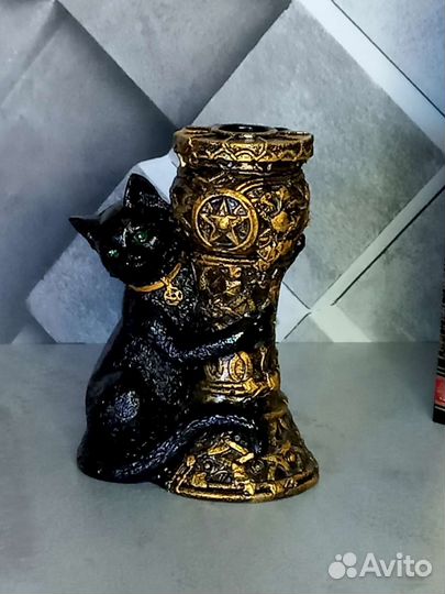 Шкатулки, подсвечники, статуэтки из гипса