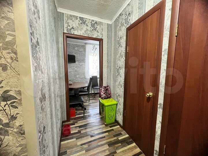 3-к. квартира, 52 м², 1/2 эт.