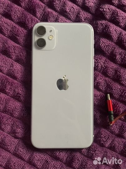 iPhone 11, 64 ГБ