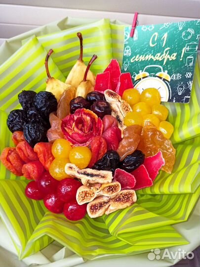 Букет из сухофруктов