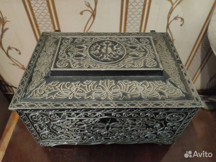 Шкатулка литьё