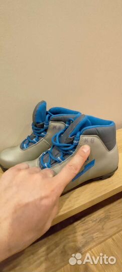 Лыжные ботинки