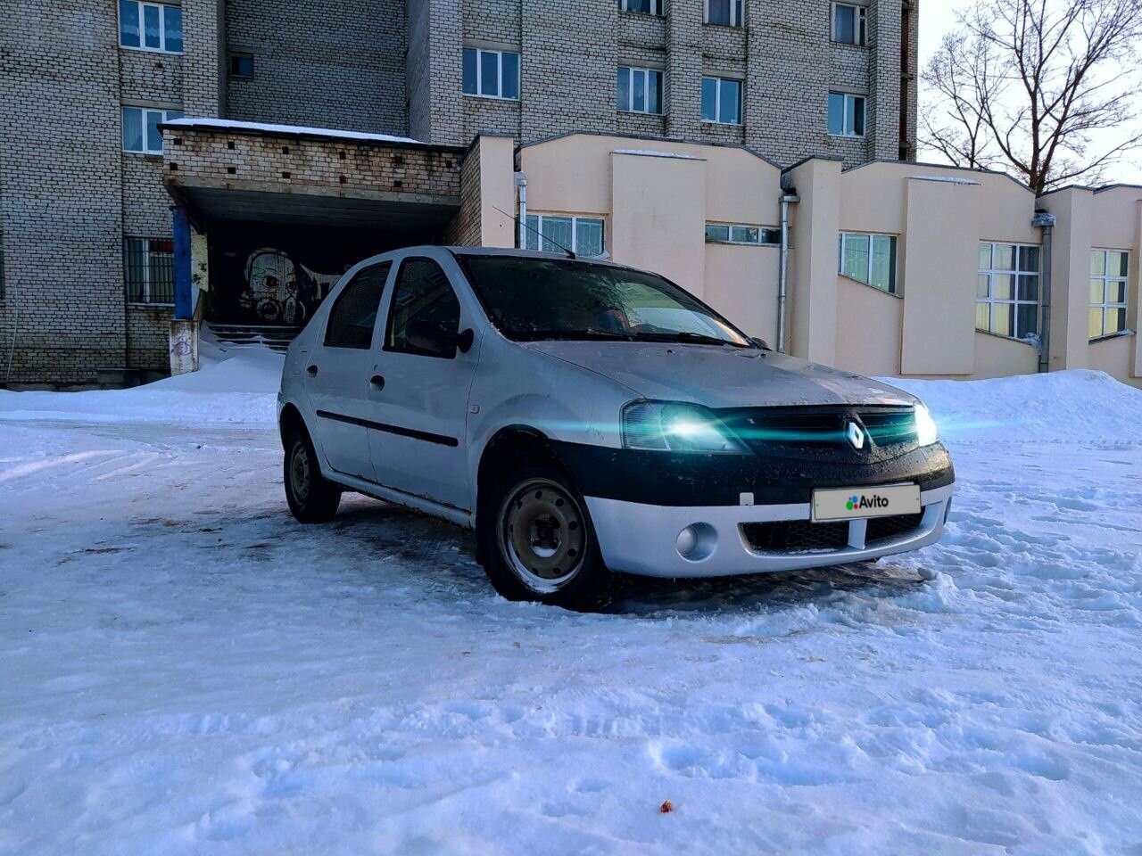 Renault Logan: фото владельца