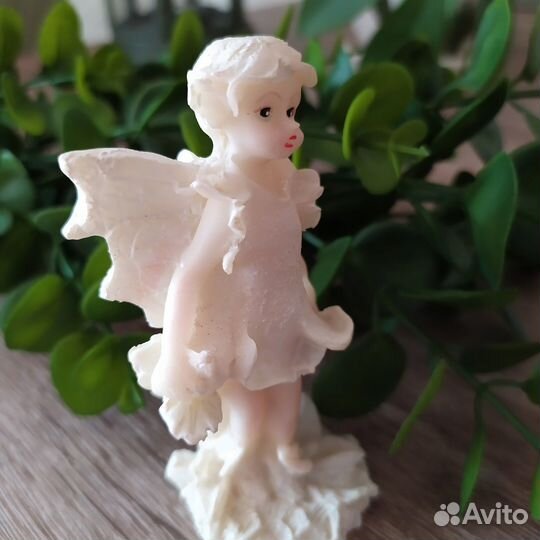 Статуэтка фея с крылышками