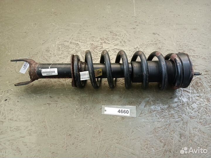 Стойка амортизатора