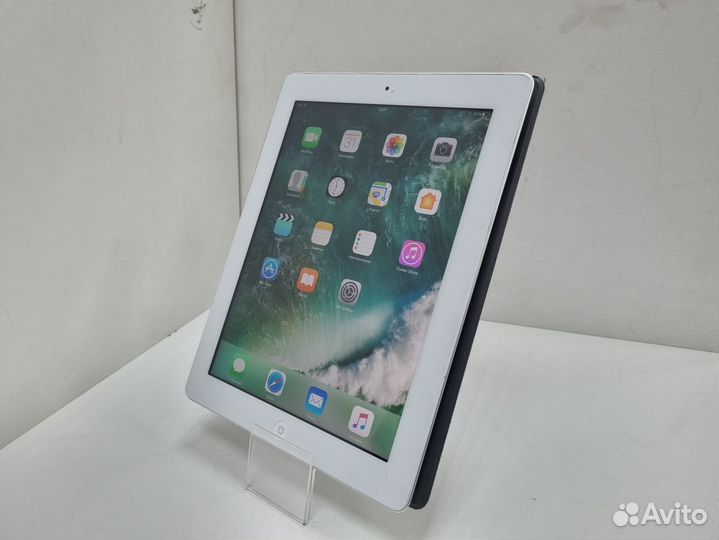 Планшет без SIM-карты Apple iPad 4 Wi-Fi 1/16GB
