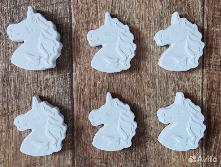 Гипсовые фигурки -звери,машинки, цветы и т д