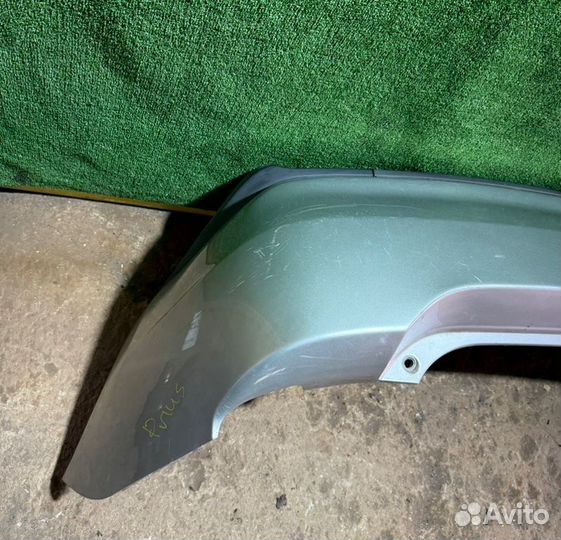 Бампер задний Toyota Prius 1500 2007