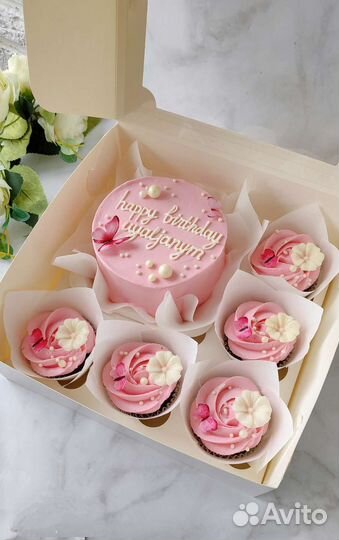 Торты / Бенто торт / Свадебные торты / Торт Бомба