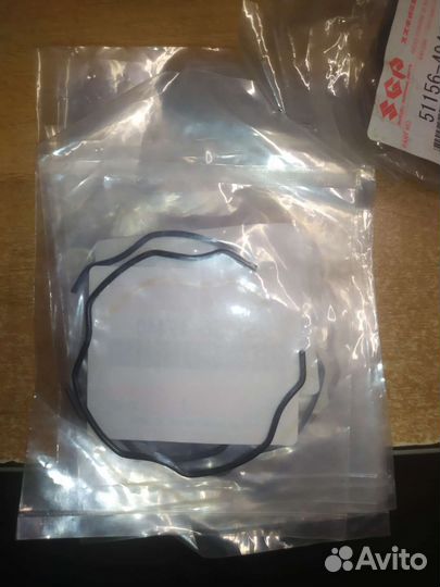 Стопорное кольцо пера вилки Suzuki SkyWave