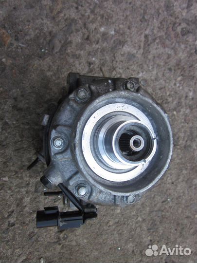 Компрессор кондиционера (Hyundai Equus)