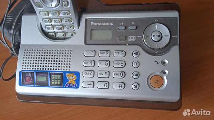 Телефон Panasonic