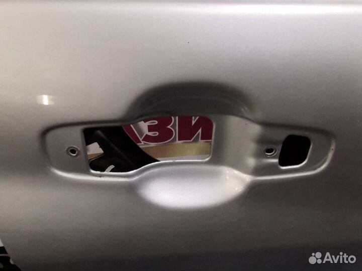 Дверь боковая задняя правая Suzuki Vitara J20A