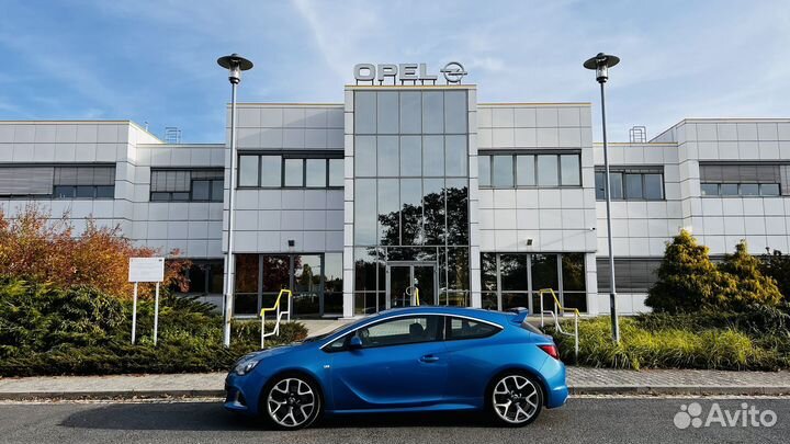 Opel Astra OPC 2.0 МТ, 2013, 118 000 км