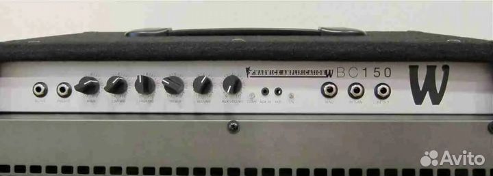 Басовый комбоусилитель