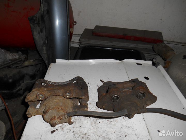 Суппорт передний левый Daewoo Nexia Дэу Нексия