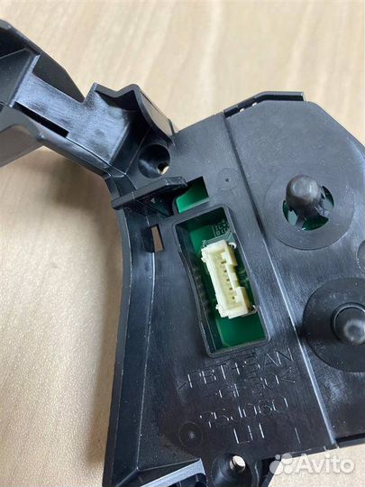 Кнопки рулевого колеса левые Lexus Nx