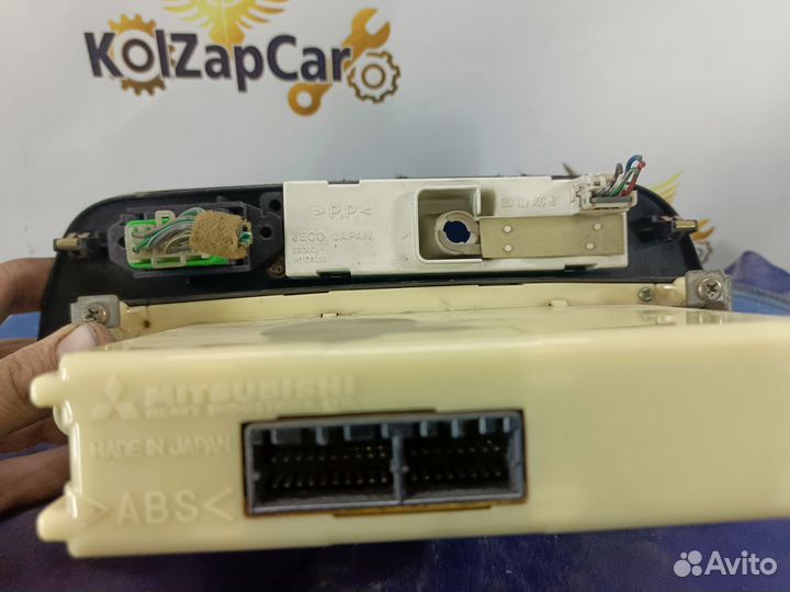 Блок управления климатом Mitsubishi lancer 8