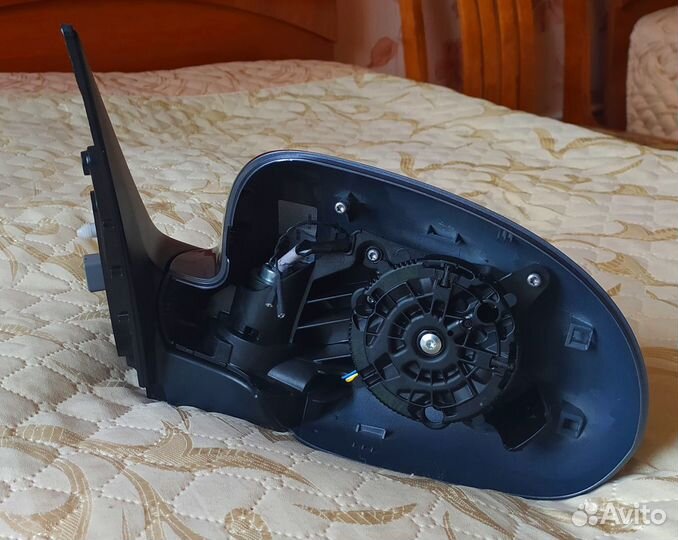 Зеркало правое Hyundai i30 2007-2011 (новое)