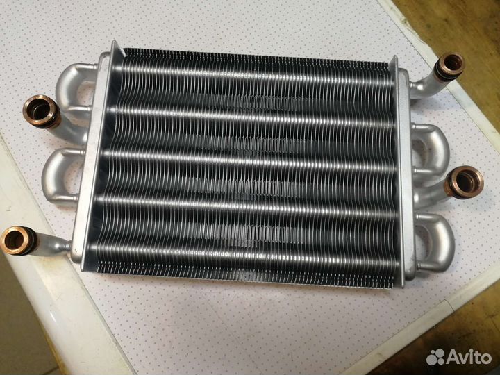 Теплообменник Бакси Майн 5 б. у. на газ. котел