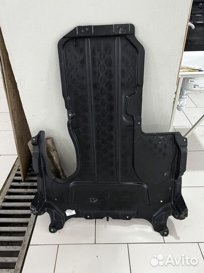 Пыльник Защита АКПП W205