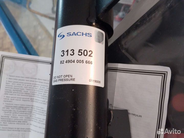 Рычаг нижний jrc 1391,амортизатор ts 3034