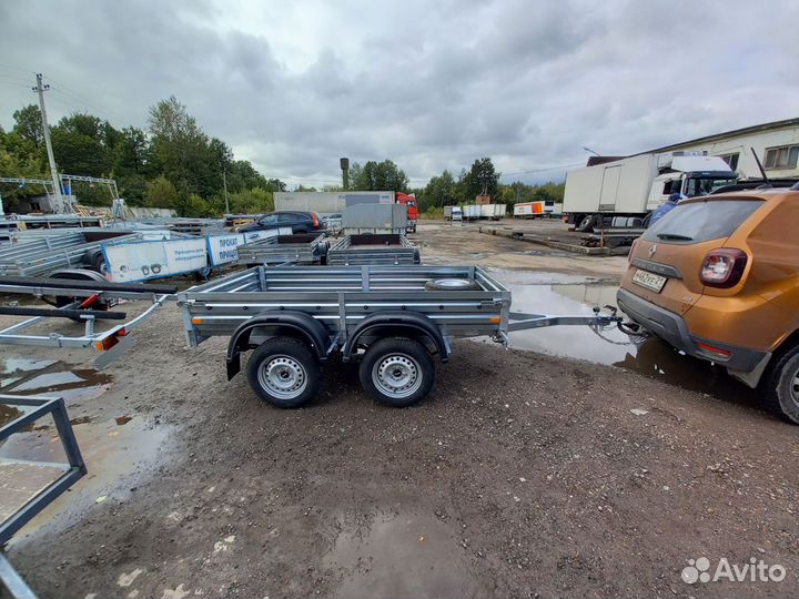 Двухосный прицеп 817730.022 с тентом 50 см