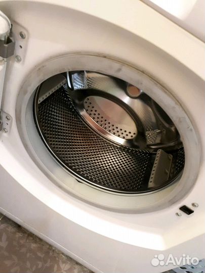 Стиральная машина Ariston