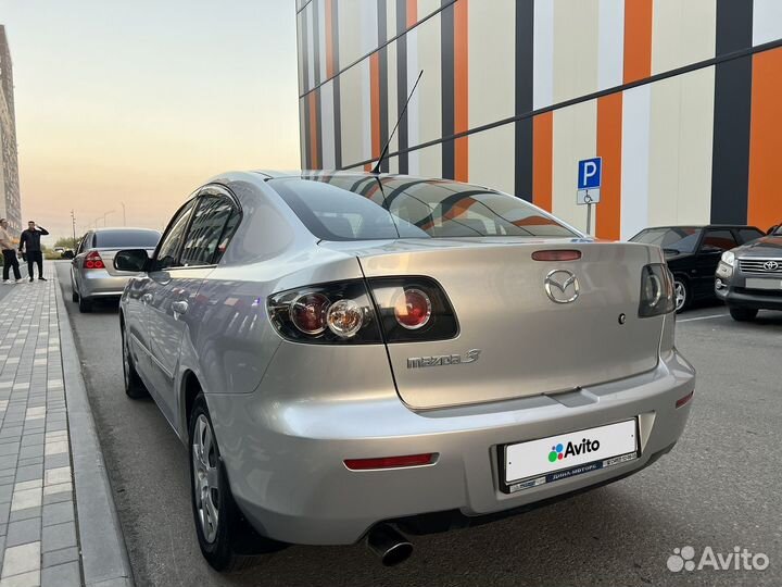 Mazda 3 1.6 МТ, 2008, 105 000 км