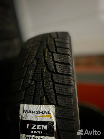 Marshal I'Zen KW31 225/60 R16 98R