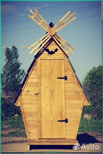 Дачный туалет деревянный с установкой FWI