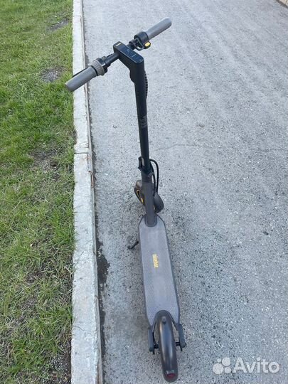 Электросамокат Ninebot kickscooter max g30p