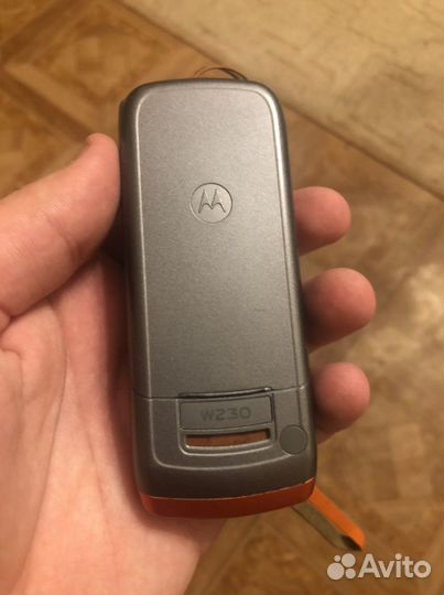 Motorola W230