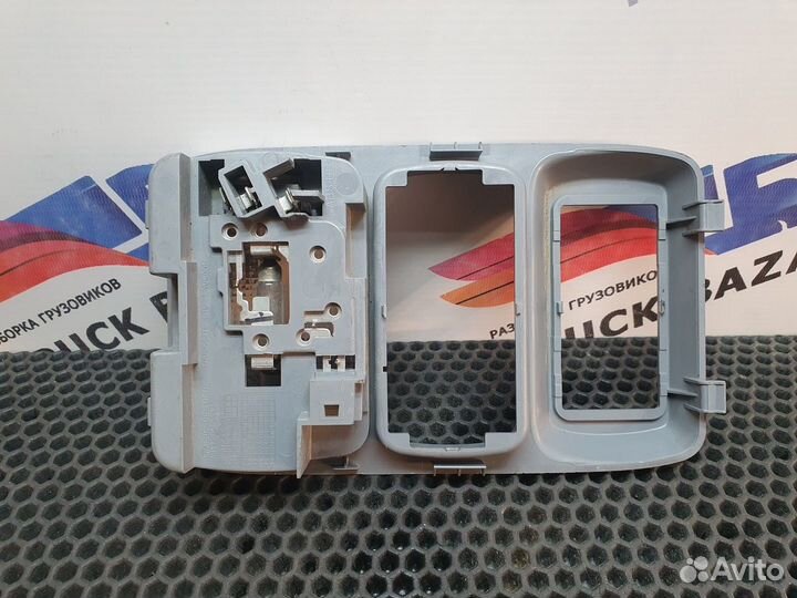 Плафон салонный