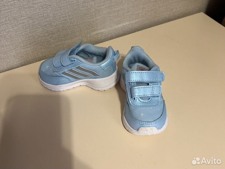 Кроссовки детские adidas