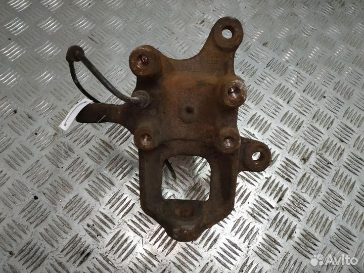 Ступица передняя правая Mercedes-Benz Sprinter