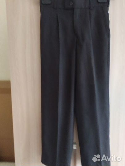 Школьный костюм тройка 