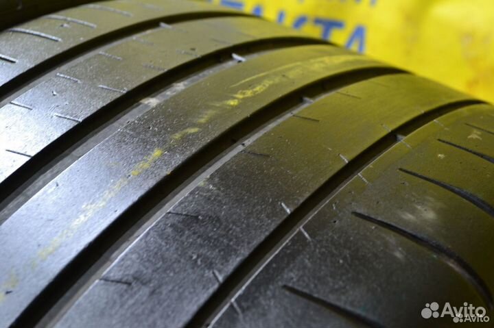 Michelin Pilot Super Sport 295/35 R20