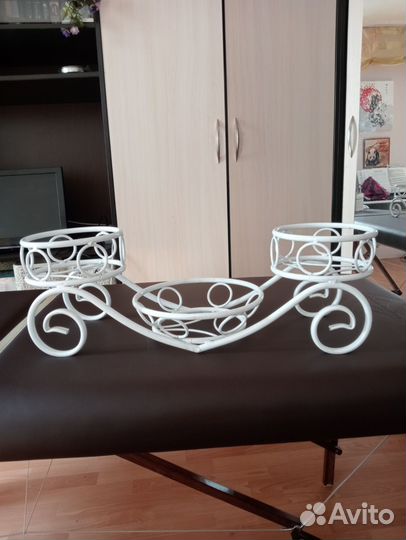 Подставка для цветов на подоконник