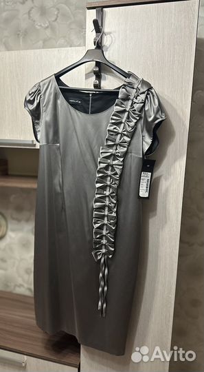 Платье вечернее