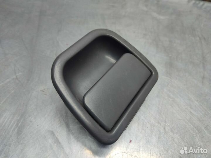 Ручка боковых обшивок багажника BMW 7 серия Е65