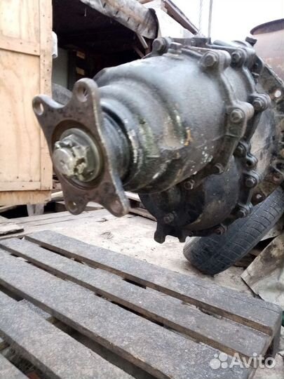Редуктор на митсубиси фусо