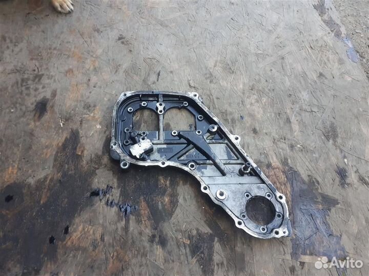 Крышка двигателя передняя Kia Sorento 2002-2009