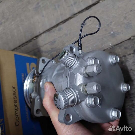 Компрессор японский Sanden Sd-5 автомобильный